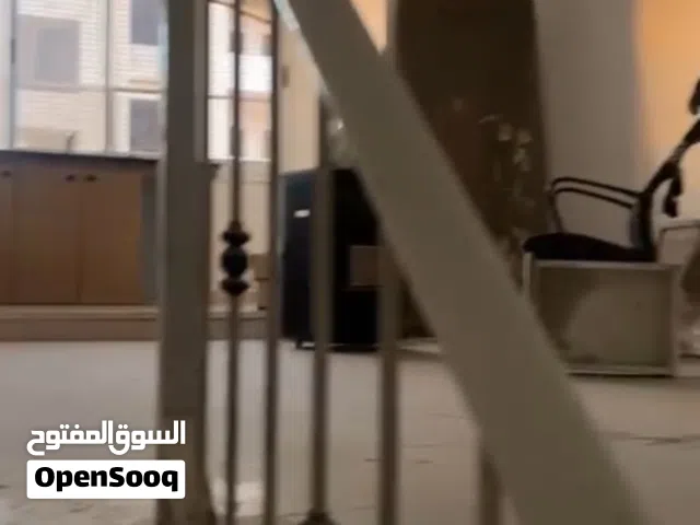 محل ل الايجار في عمارة الجوهرة بجانب خمس و عشرة