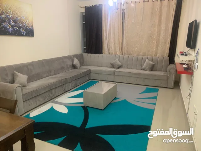 1800 ft 2 Bedrooms Apartments for Rent in Sharjah Al Taawun