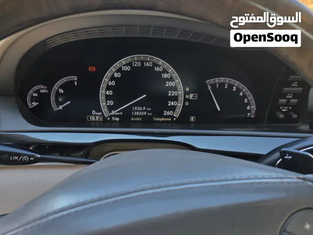 2012 مرسيدس بنز الفئة-S S 300