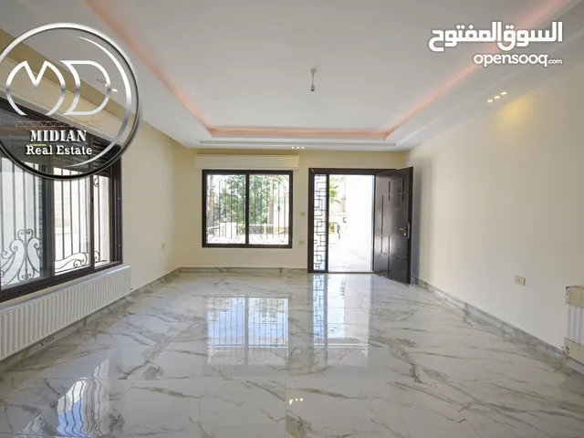 240 m2 4 Bedrooms Apartments for Sale in Amman Khalda