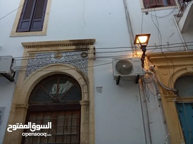 165 m2 More than 6 bedrooms Townhouse for Sale in Tripoli Hai Al-Batata
