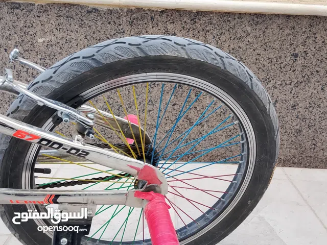 سيكل جديد له ثلاث ايام الون فضي