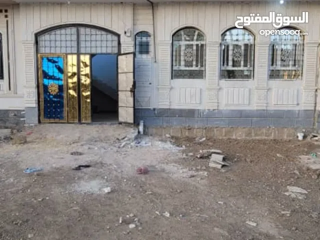 بيت مسلح هردي ملبس حجر قريب كل الخدمات بسعر مغري وعرطه