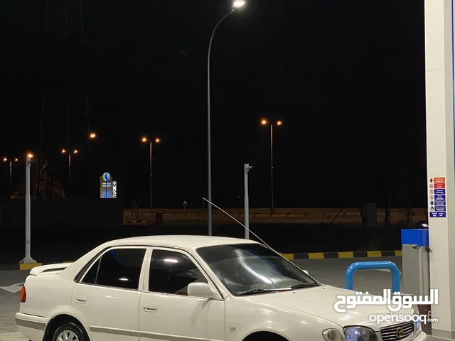 تويوتا كرولاا 2000