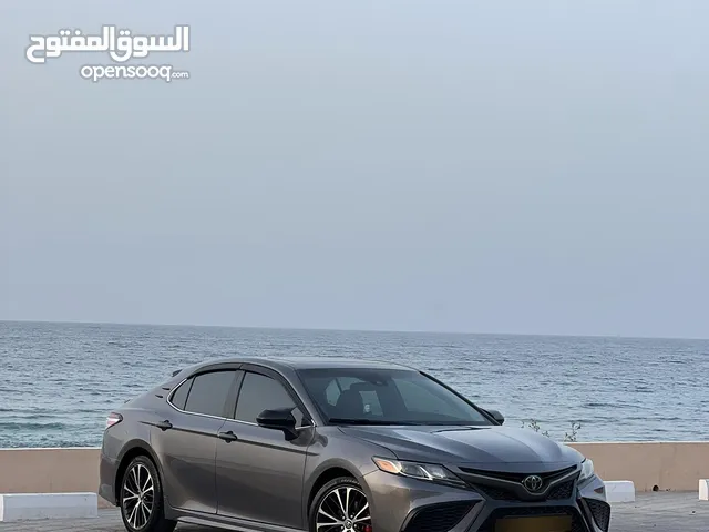 تويوتا كامري 2018 للبيع.