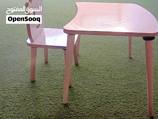 مقاعد دراسية للبيع ( مستعمل )