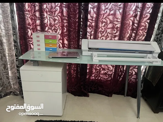مكتب للبيع