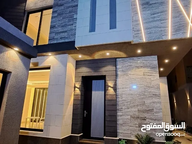400 m2 Studio Villa for Rent in Al Riyadh Al Malqa