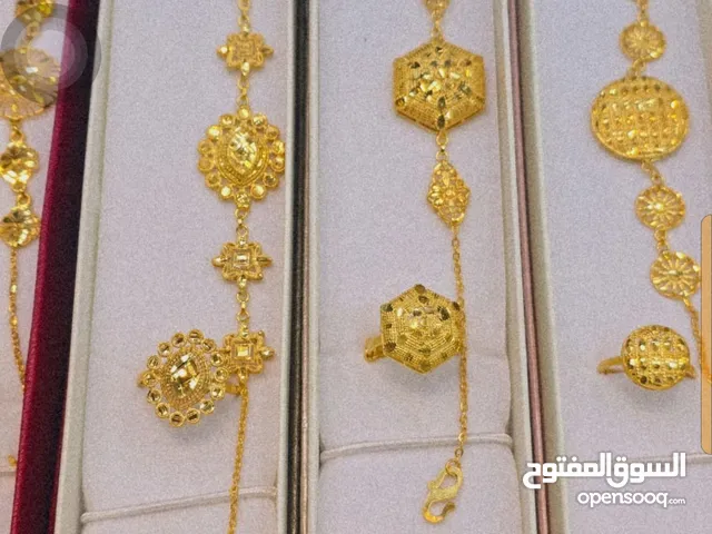 اكسسوارات عيار 21مطلي الذهب