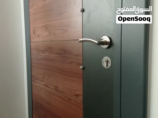 شقه للبيع بالقرب من اربد مول ومخابز السنبله