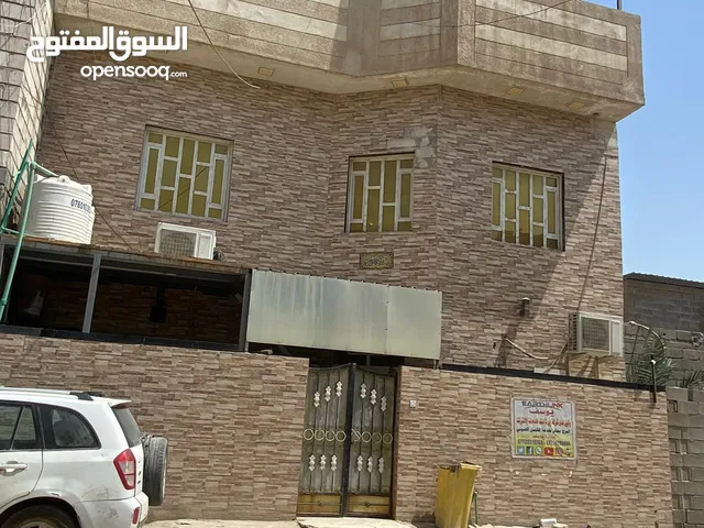 100 m2 3 Bedrooms Townhouse for Sale in Basra Amitahiyah