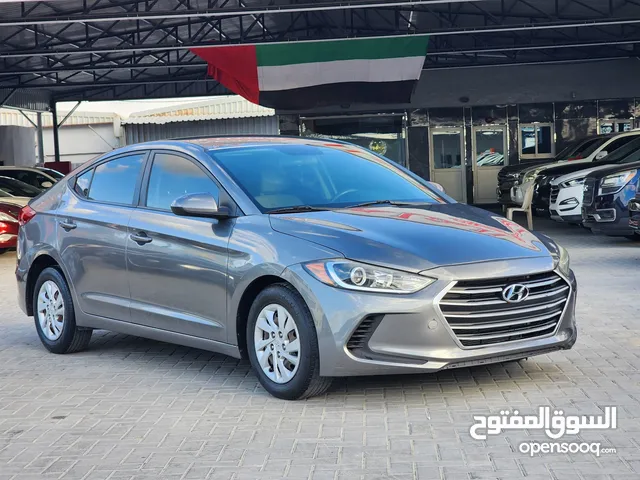 Hyundai Elantra 2018 American Specs. Mid option