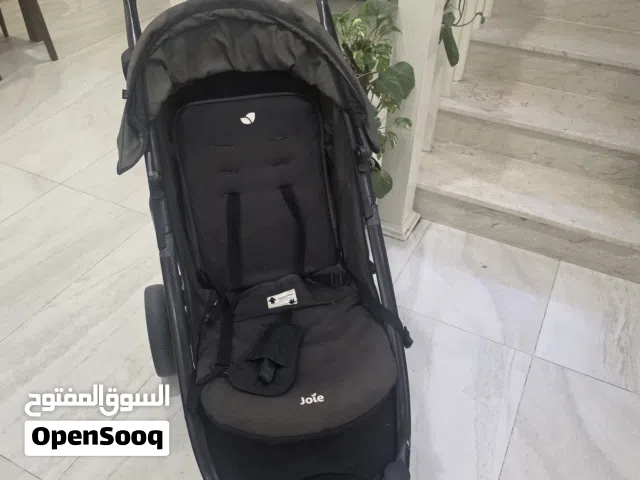 عربة طفل ماركة جوي