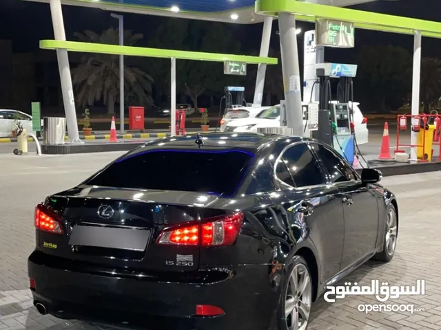 Used Lexus IS in Dubai