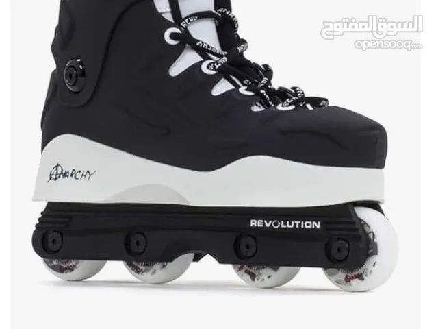 MODEL: ANARCHY REVOLUTION 2