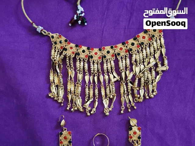 artificial jewelery for sale