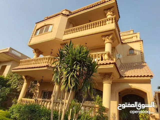 661 m2 More than 6 bedrooms Villa for Sale in Cairo Shorouk City
