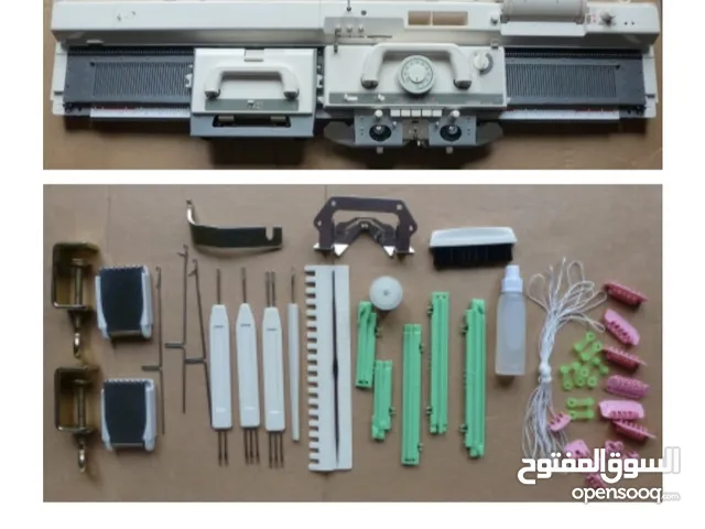 ماكينة خياطة