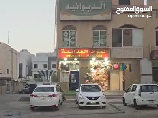 للبيع مطعم بسلوى موقع ممتاز مساحة 85 متر