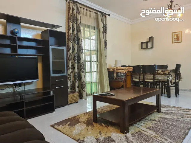 3 Bedrooms Furnished Apartment for Rent in Ghubrah REF:864R
