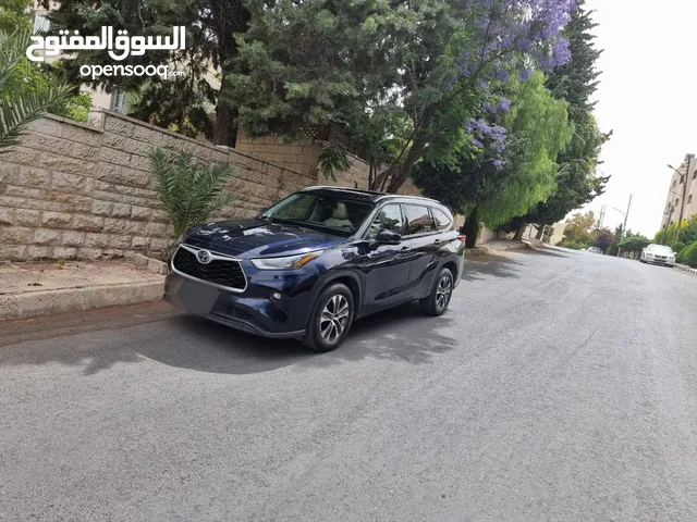 Toyota Highlander in Amman