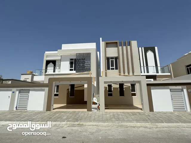 353 m2 More than 6 bedrooms Villa for Sale in Muscat Amerat
