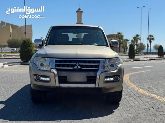 عدد 4 باجيرو للبيع