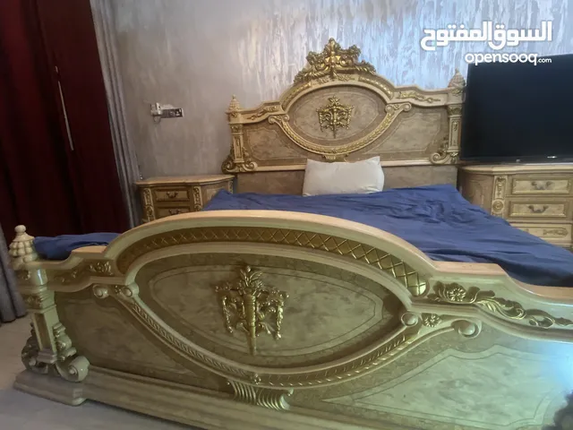 غرفة نوم الماني خشبية
