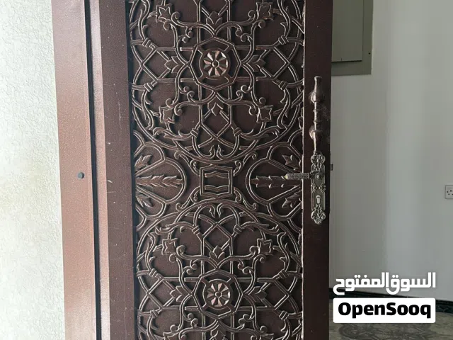 باب نظيف للبيع