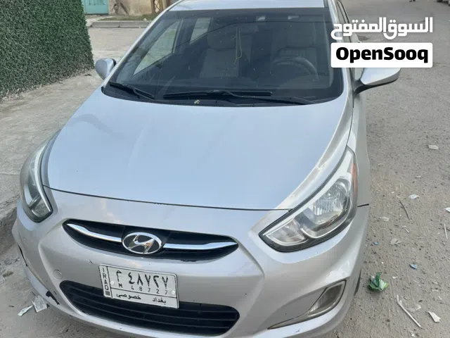 2015 هيونداي اكسنت GL