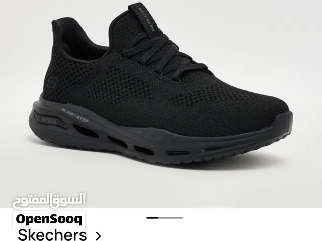 حذاء Skechers Arch Fit أصلي جديد مقاس 45 اسود للبيع بسعر لقطه Skechers Arch Fit New Original Shoes