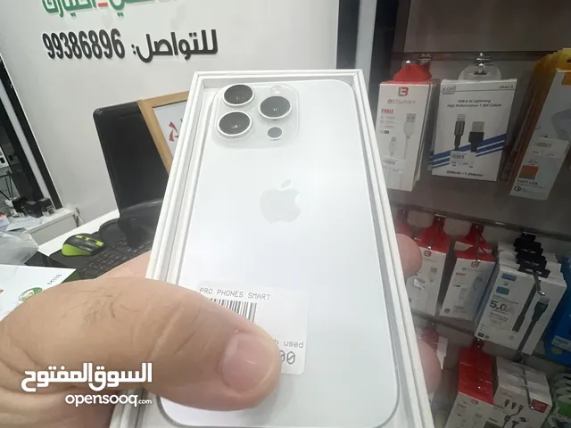 Apple iPhone 15 Pro 256 GB in Muscat