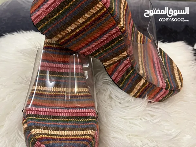 Clear Comfort Shoes in Manama