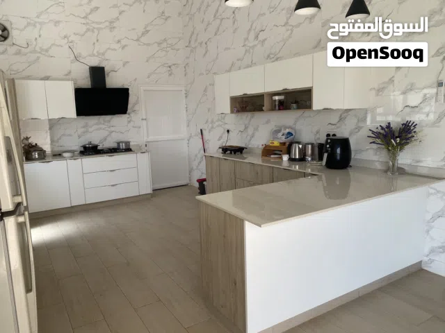 مطبخ  نظيف جداا