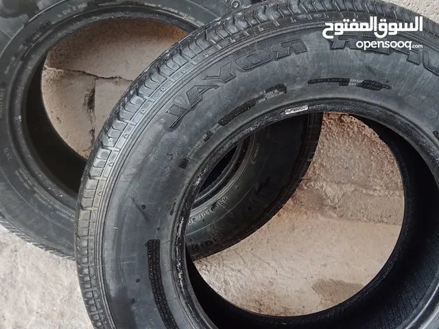 زوج تايرات 15/195للبيع السعر50وبيهن مجال.. مكاني بصره ابو الخصيب... واحد بي بس ركعه وحده واثاني بي ر