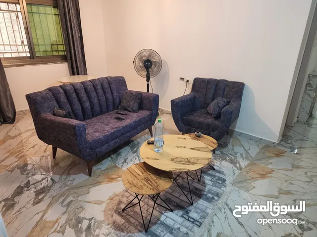 50 m2 Studio Apartments for Rent in Ramallah and Al-Bireh Al Masyoon