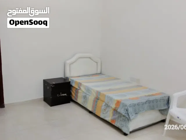 Rooms/Bed Space Available for Decent Executives in a Prime Location Near Azaiba Signal- Opp Dragon G