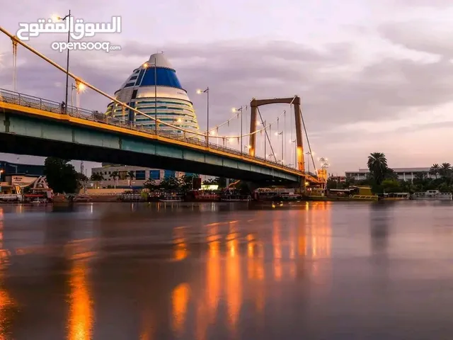 قطعه ارض مساحه 300متر رقم 209 الموقع امدرمان الثوره الحاره 90 شهاده بحث السعر 10 مليون عموله من الم