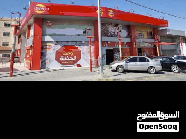 مجمج تجاري مميز على الشارع الرئيسي للإيجار في طبربور
