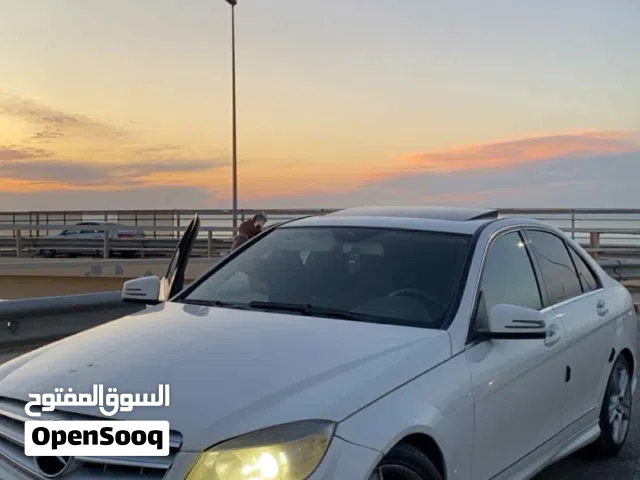 مرسيدس C300 2011 للبيع