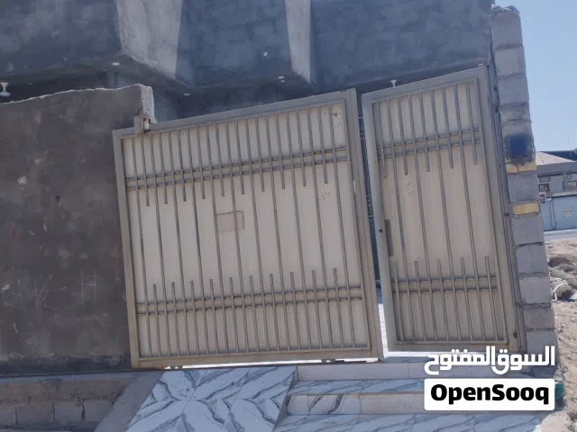 بيت للبيع الصالحيه مساحت البيت200 متر