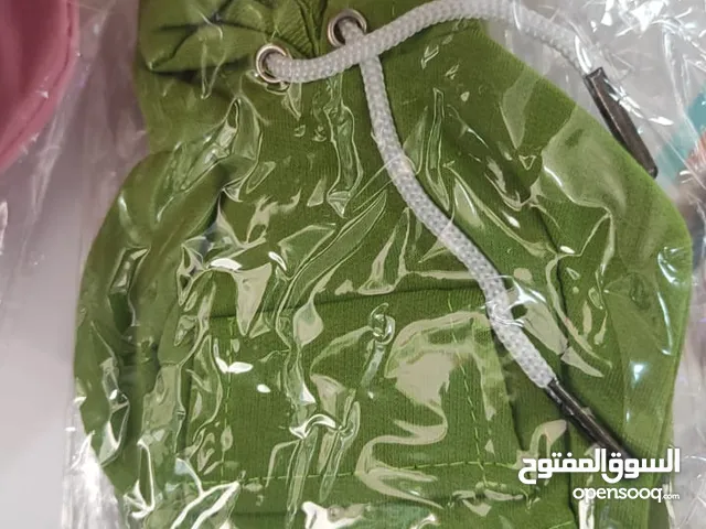 بضاعة للبيع اكسسوارات للسيارة بسعر مميز