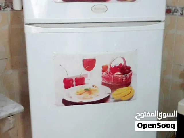 ثلاجة اريستون الإيطالية