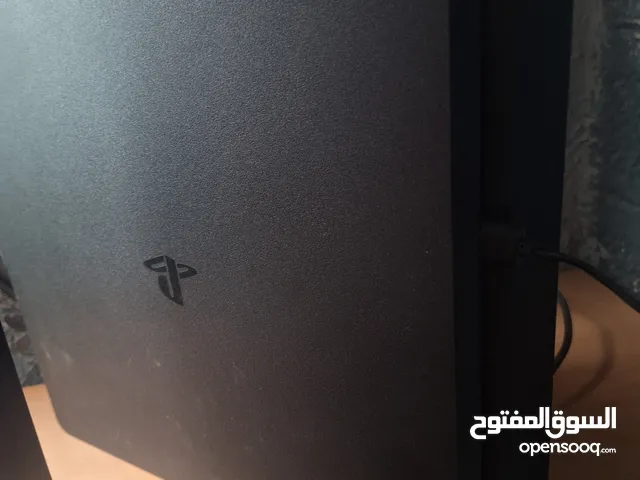 ps4 slim:بلايستيشن 4 سليم