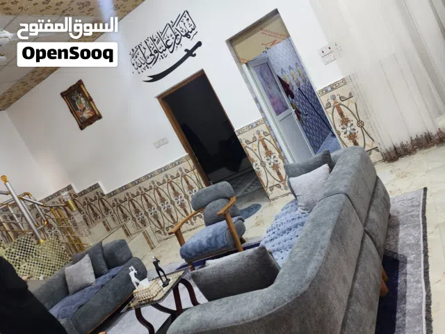 150 m2 2 Bedrooms Townhouse for Sale in Basra Tannumah