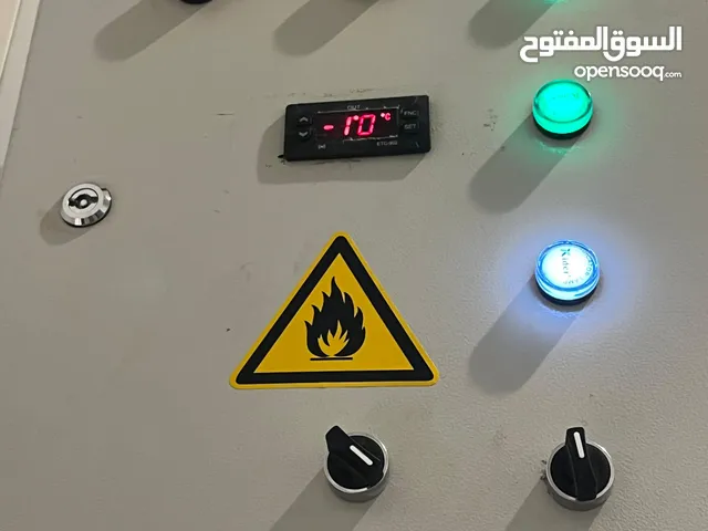 بيع غرف تبريد وتجميد وثلاجات عرض صيانه ثلاجات العرض وغرف التبريد والتجميد تركيب ثلاجات الورد ترك