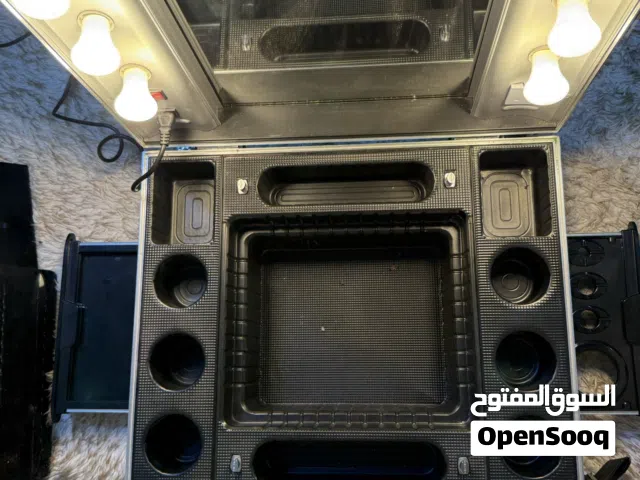 حقيبة مكياج بإضاءة LD تحكم في الإضاءة وحجم كبير مع إمكانية التحكم في درجة الحرارة للإضاءة الارجل مكس