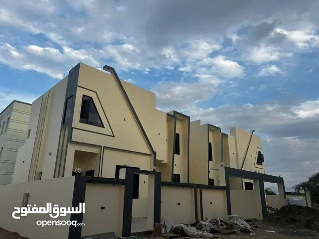 275 m2 4 Bedrooms Townhouse for Sale in Al Batinah Al Rumais