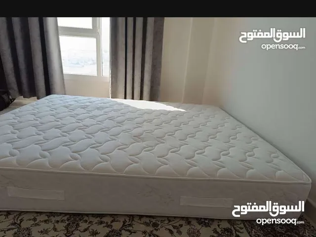 medical bed mattress (almost new)