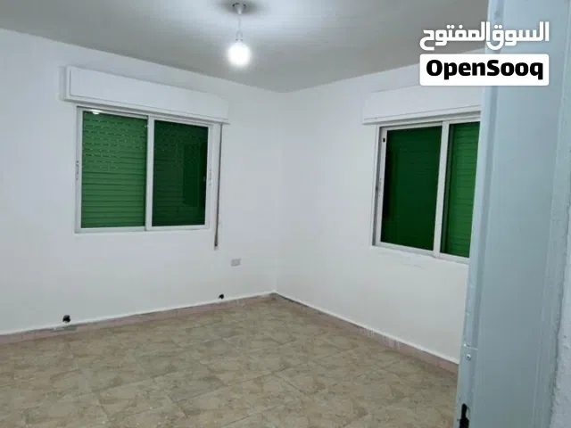 شقة للإيجار / او للبيع قرب جامعة اليرموك بوابة الآثار ضمن عمارة الأندلس 2